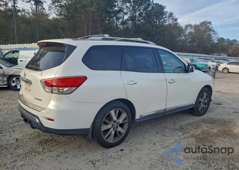 2014 Nissan Pathfinder S z USA, uszkodzony, nr VIN 5N1AR2MN8EC631575